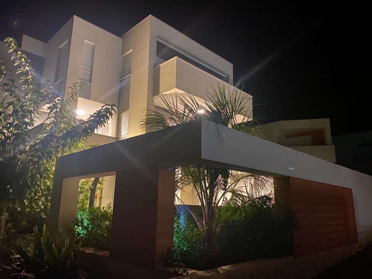 Fantasy View Villa